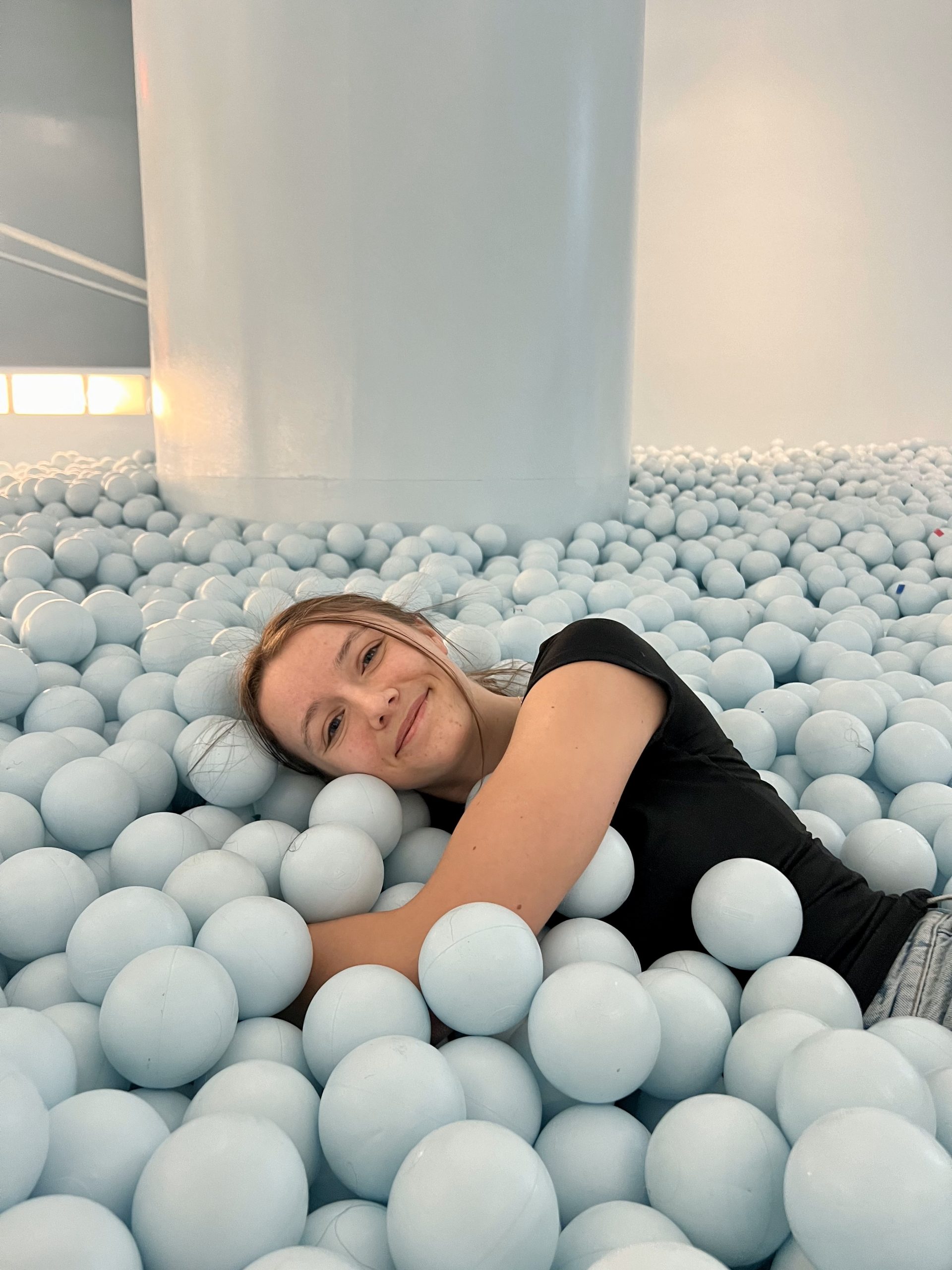 Portrait of Kaia Andersen, the owner of this site.